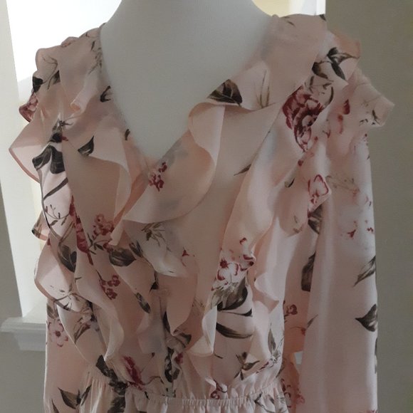 New York & Company Tops - NWOT SOHO NY&CO BLOUSE M